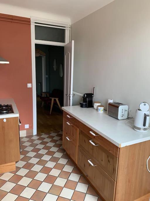 Appart 90M2 Lumineux, Centre, Vue Eglise Penchee カーン エクステリア 写真