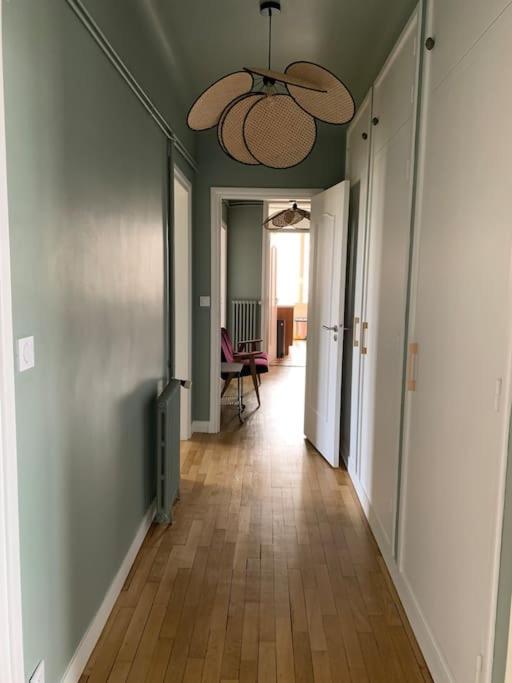 Appart 90M2 Lumineux, Centre, Vue Eglise Penchee カーン エクステリア 写真